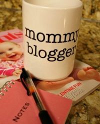 Mommy blogger