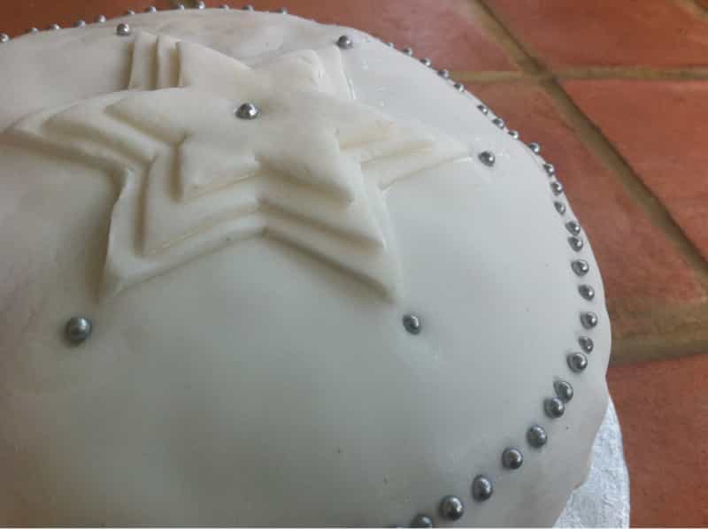 The Christmas Cake - Part 2