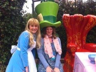 The wonderful world of alice and the mad hatter