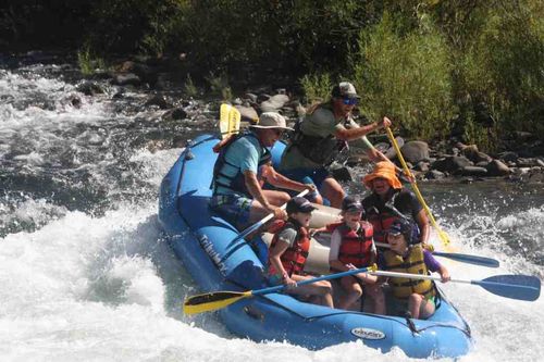 whiterwater-rafting-with-kids-on-the-american-river