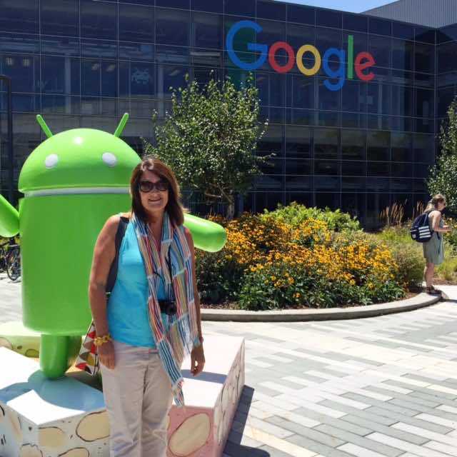 Googleplex has thousands of visitors each year wanting to soak up that Silicon Valley atmosmosphere. Here's a pic with me and the android Nougat statue.